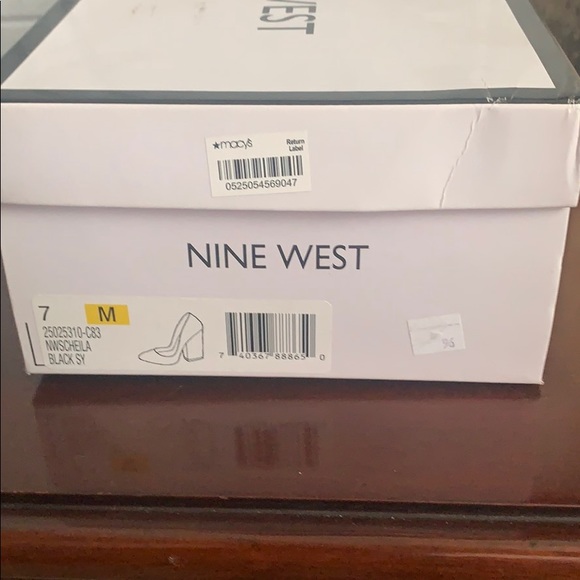 Black Paten leather heels - Picture 7 of 7